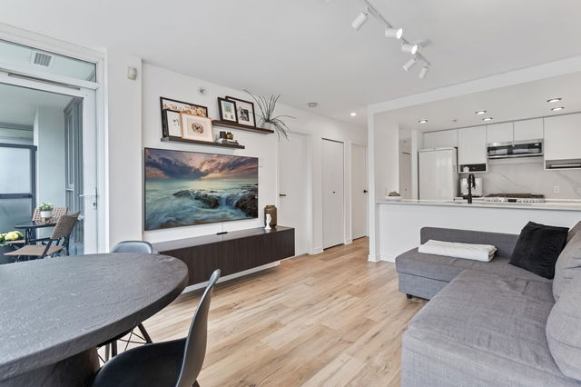 1207 - 928 Beatty Street