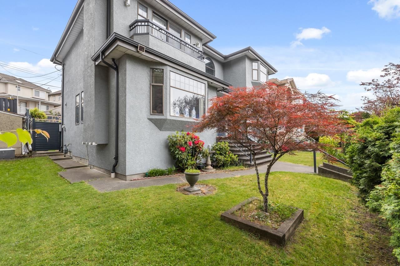 Listing Image 3