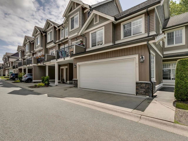 11 - 32792 Lightbody Court