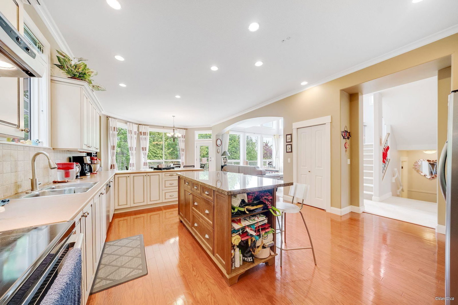 Listing Image 21