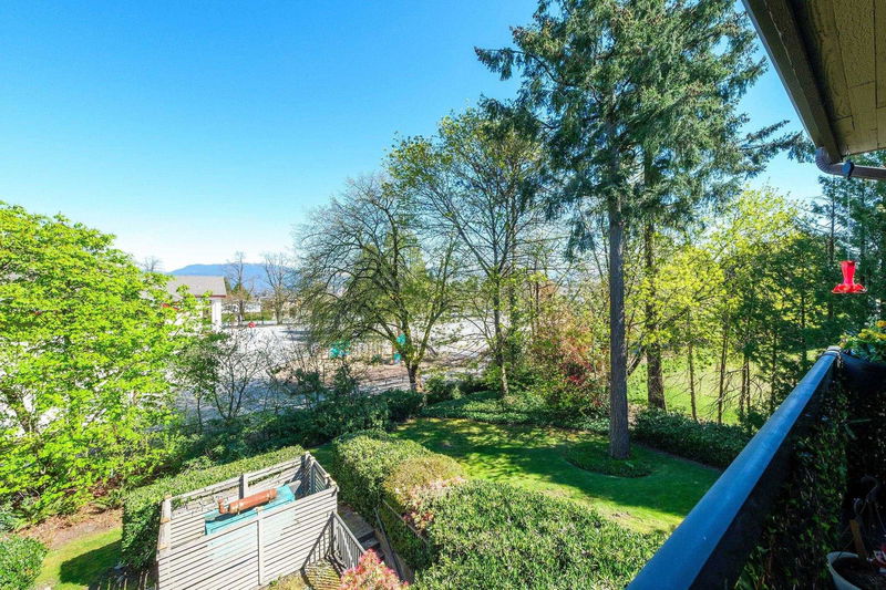 6105 Kingsway #301, Burnaby, British Columbia