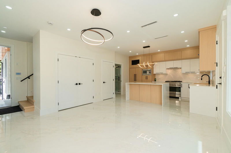 Image of home for listing MLS® R3004375