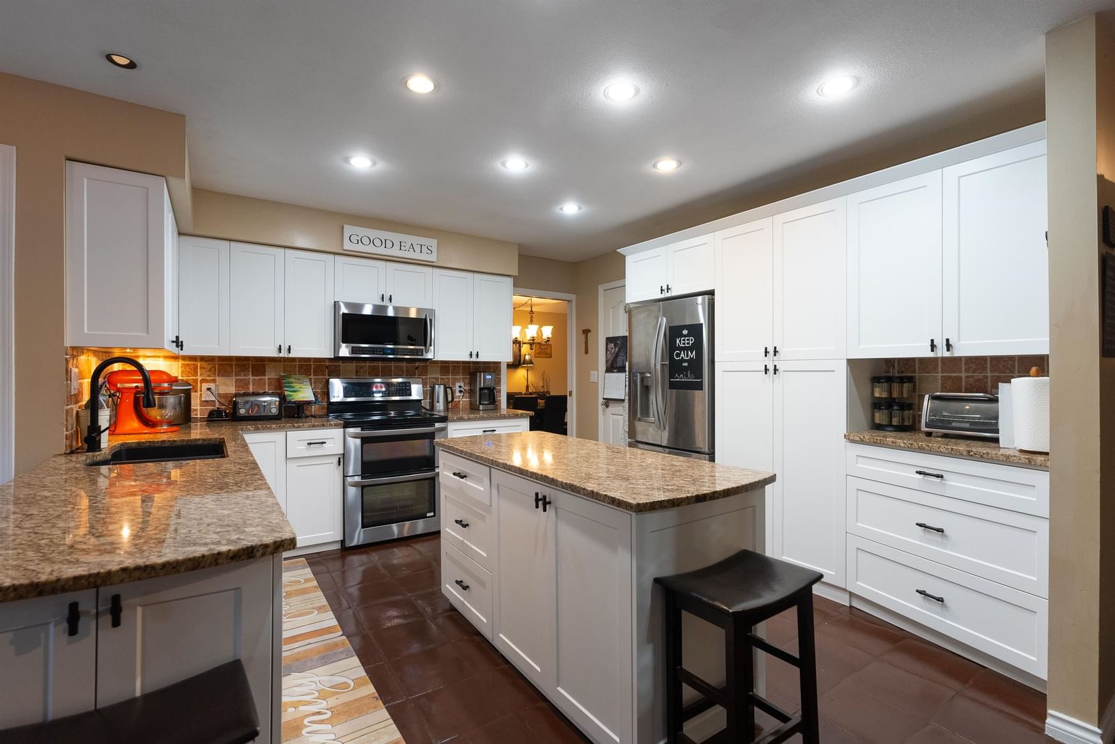 Listing Image 15