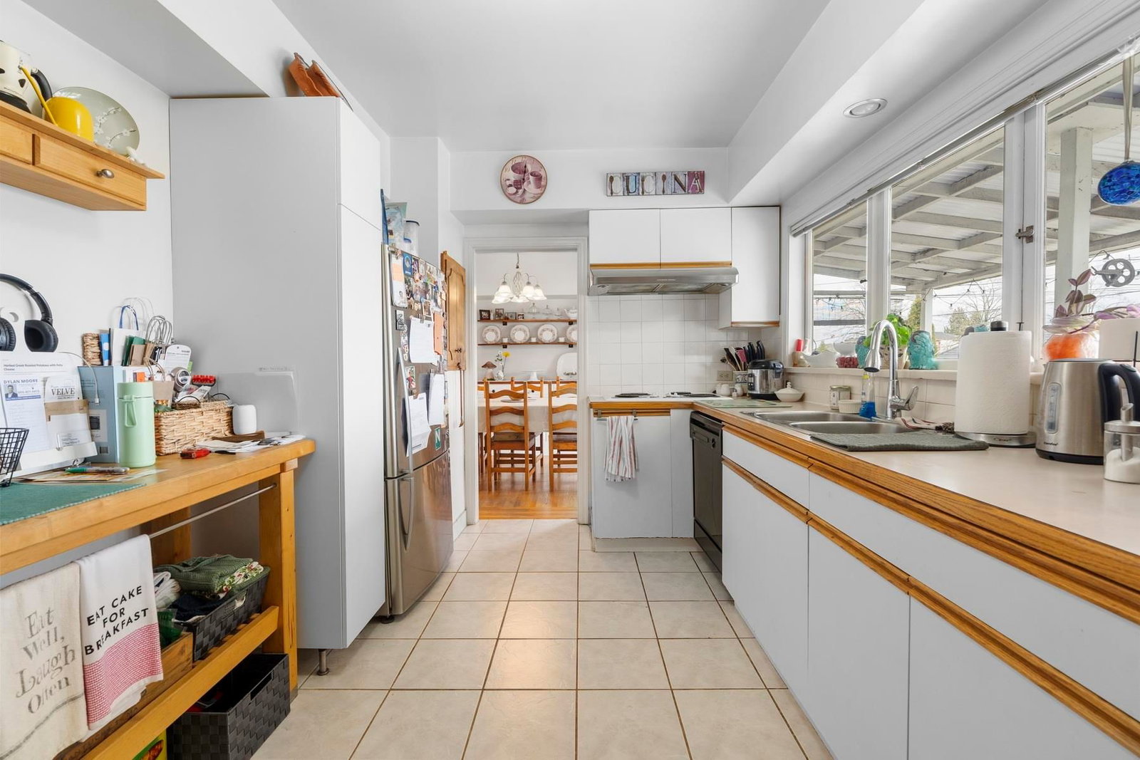 Listing Image 8