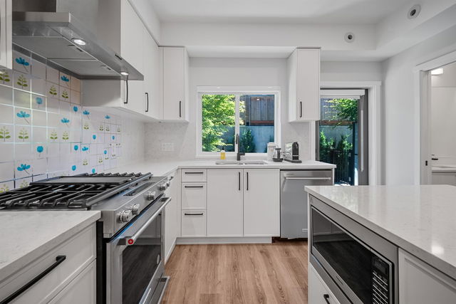 24 - 50 Seaview Drive