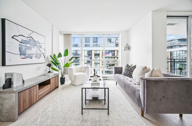 1504 - 3111 Corvette Way