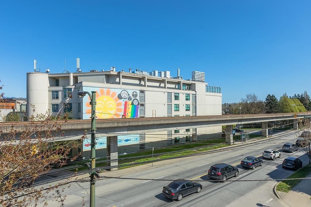 Listing Image 22