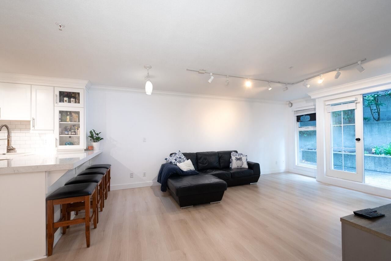 Listing Image 11