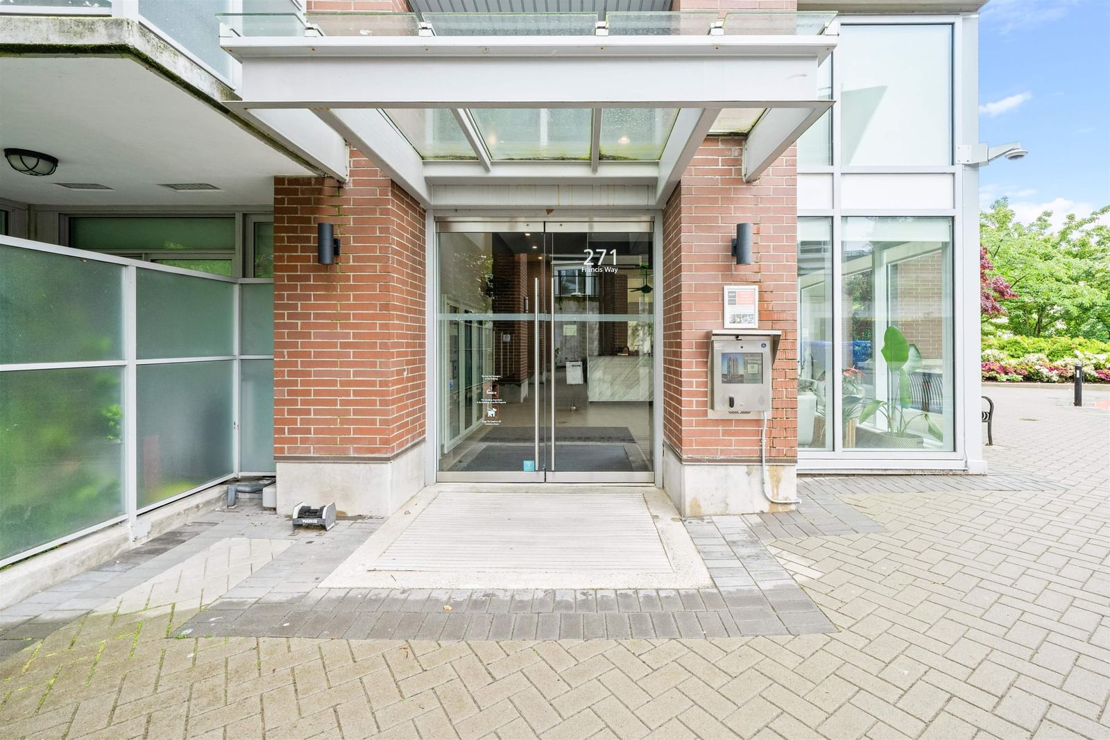 Listing Image 30