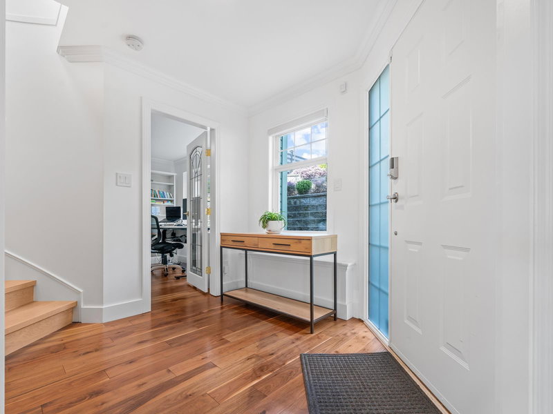 1075 Adderley Street, North Vancouver, V7L 1T4 | Image 2