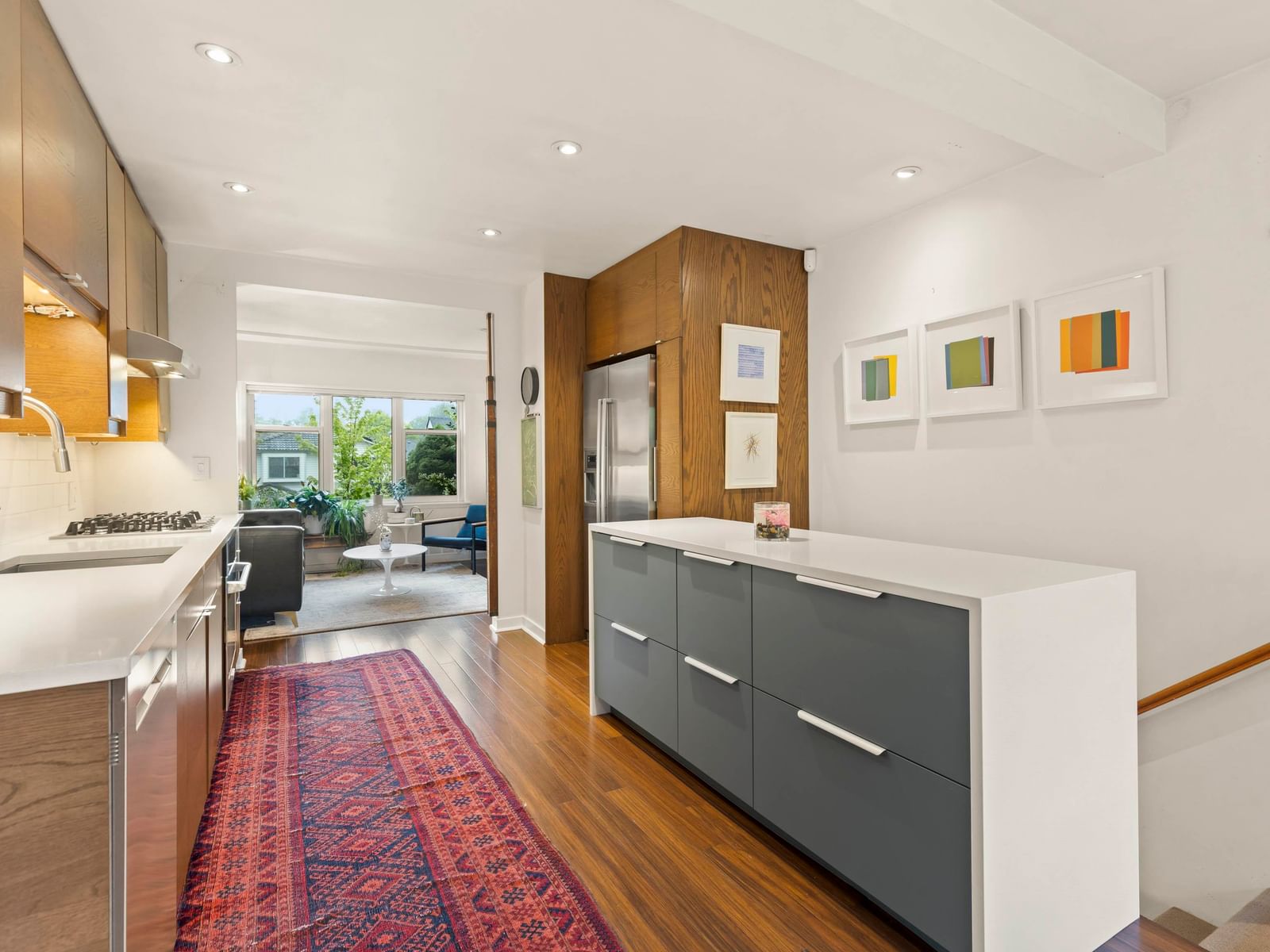 Listing Image 19