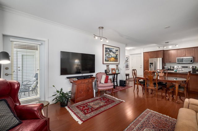 210 - 1375 View Crescent