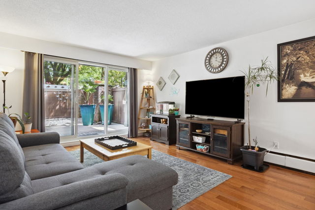 111 - 211 3rd Street