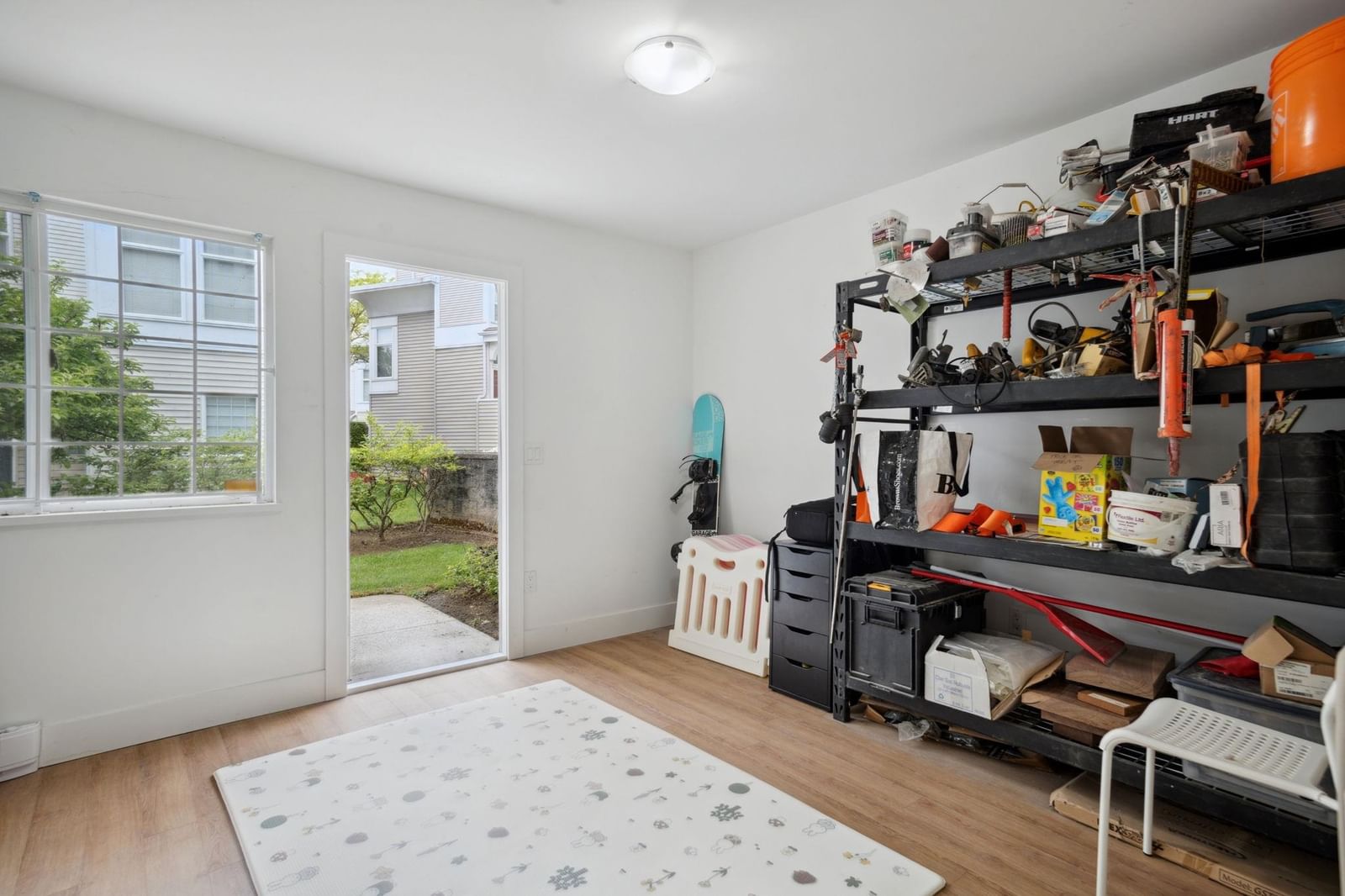 Listing Image 17