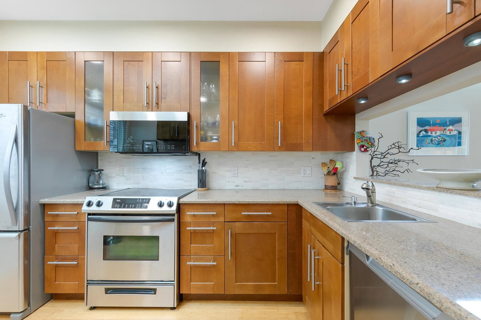 Listing Image 14