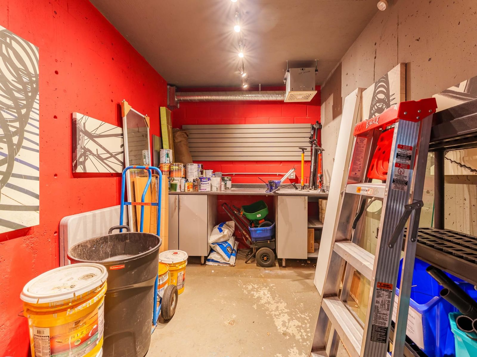 Listing Image 30