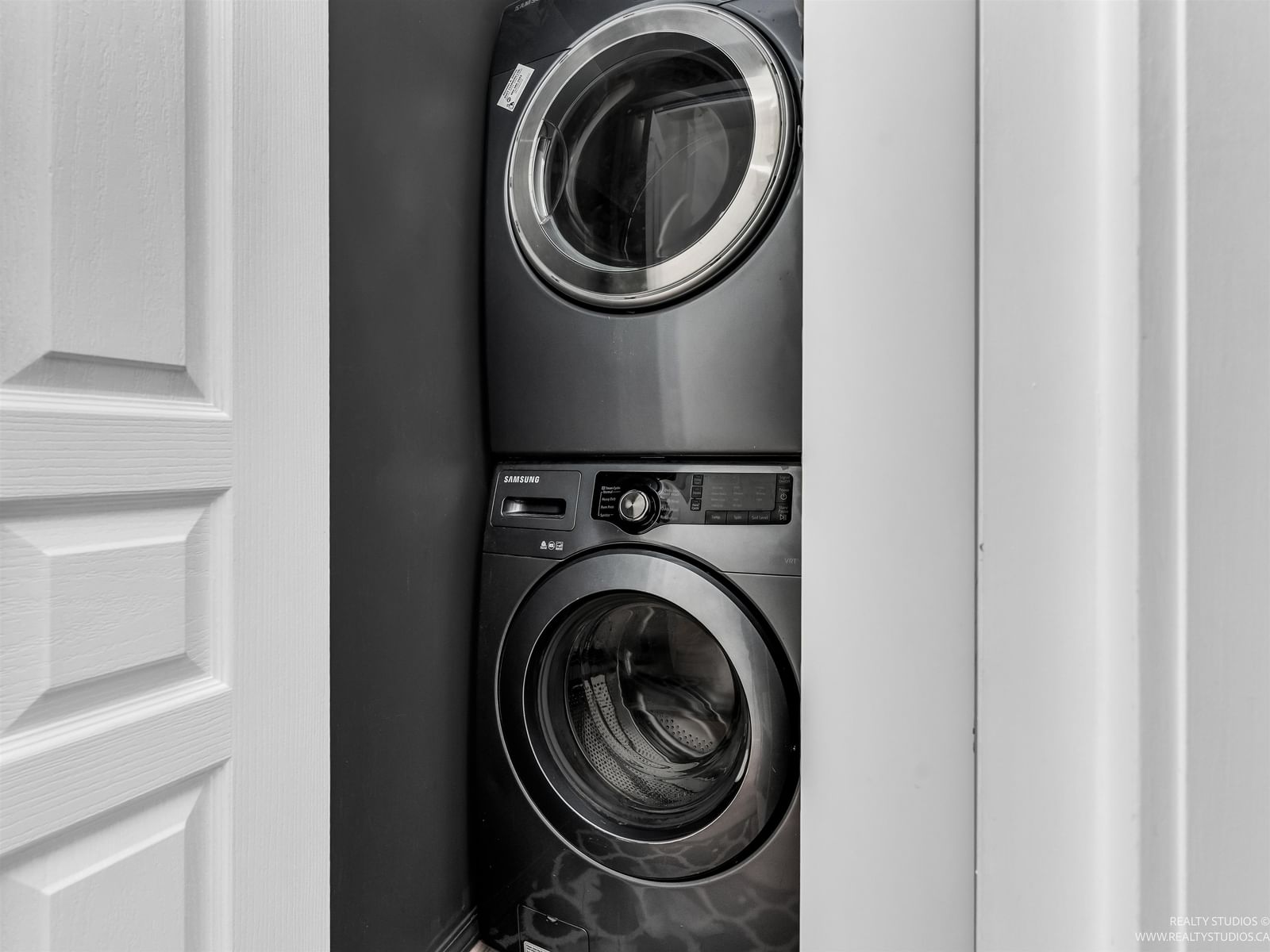 Listing Image 27