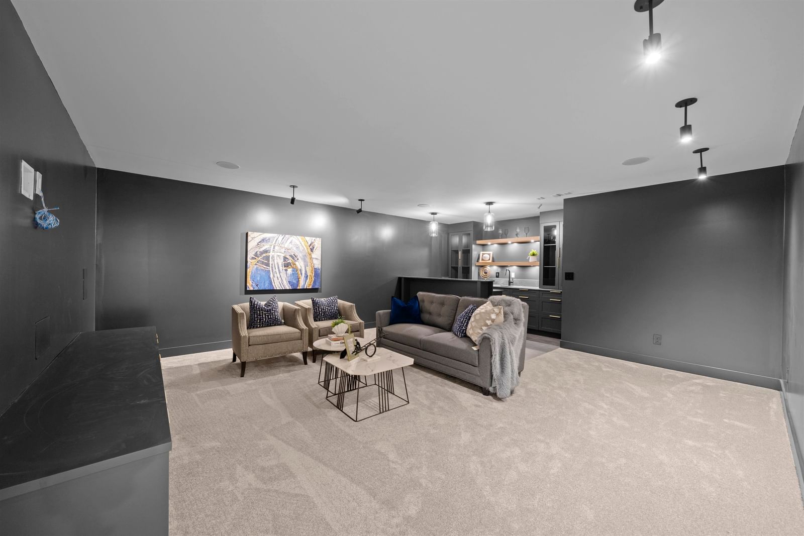 Listing Image 25