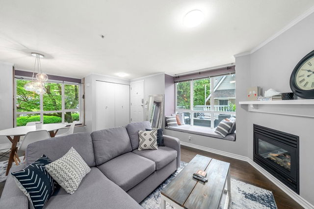3 - 995 Lynn Valley Road