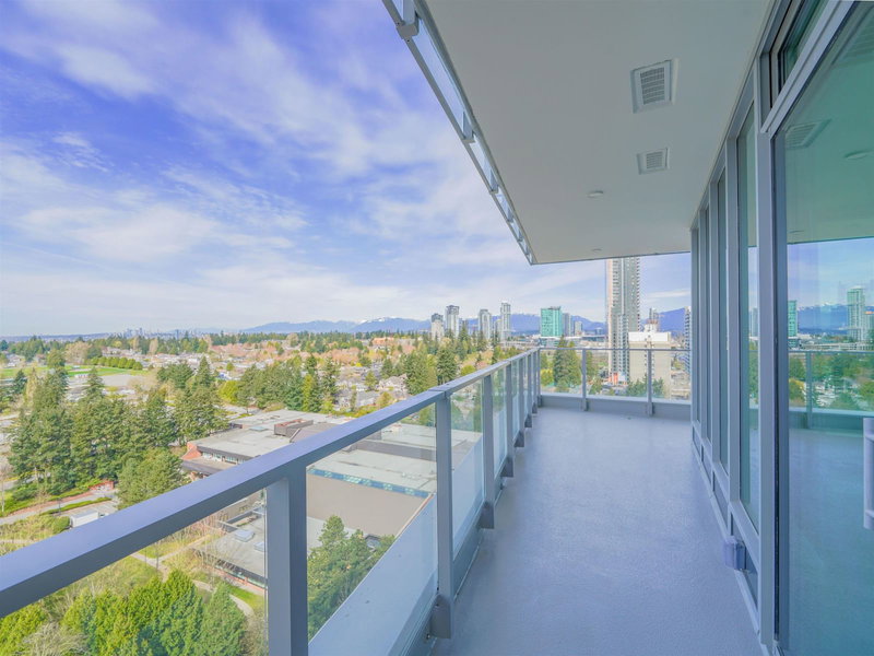 1904 - 9675 King George Boulevard, Surrey, V3T 2V3 | Image 3