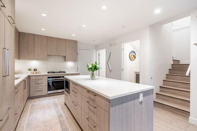 109 - 733 3rd Street