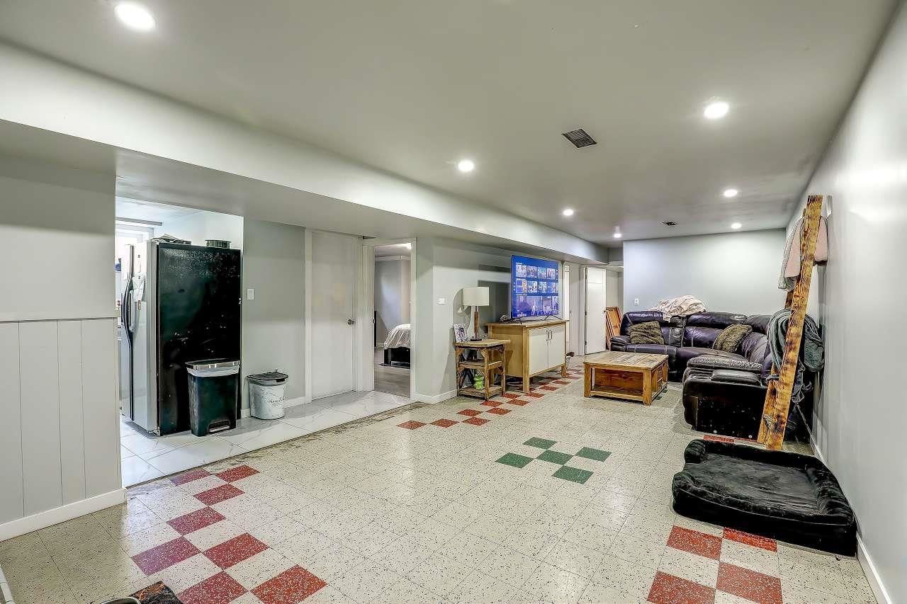 Listing Image 28