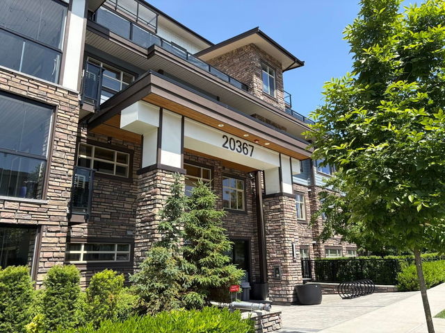 405 - 20367 85 Avenue