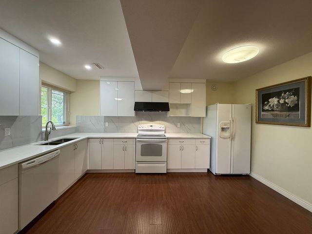 Basement Suite - 1675 Mallard Court