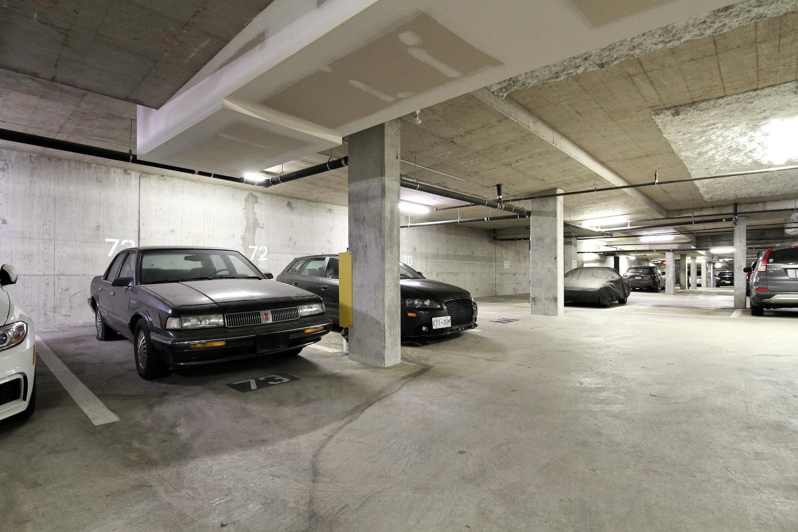 Listing Image 19