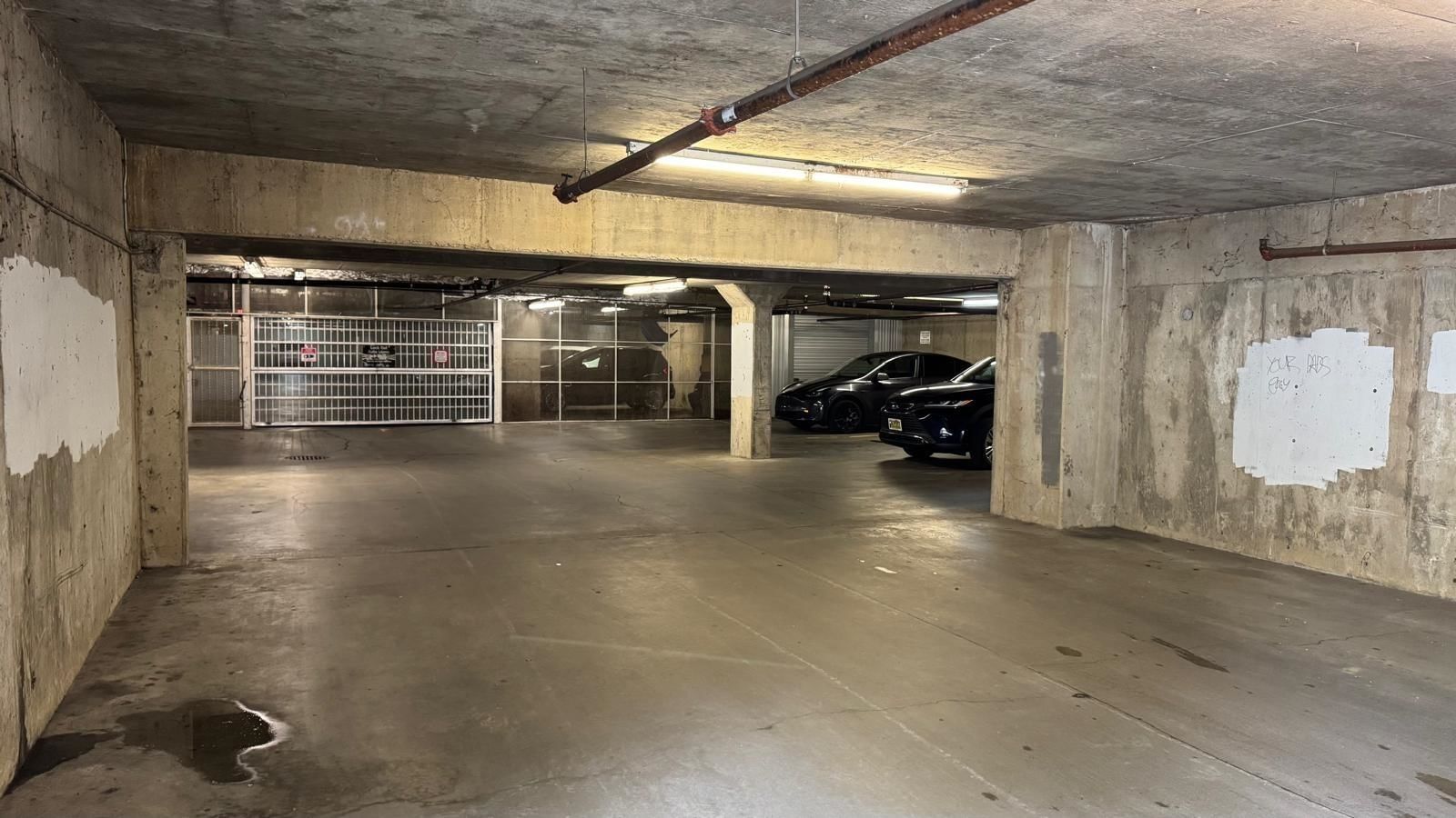 Listing Image 33