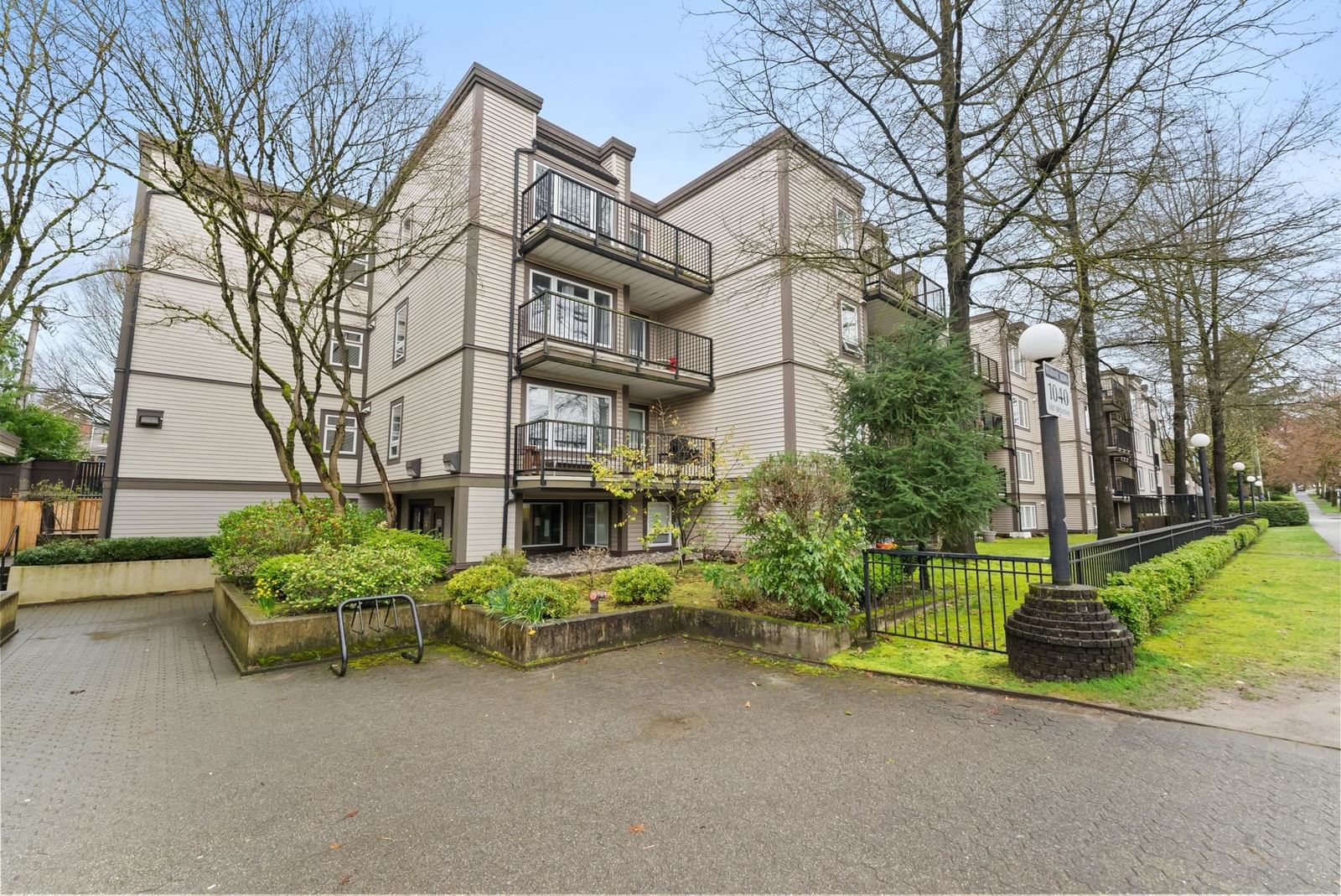 Listing Image 15