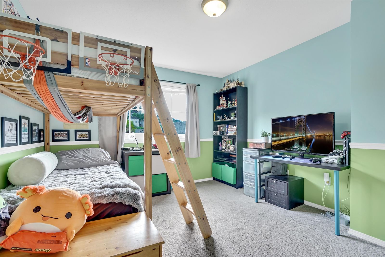 Listing Image 13