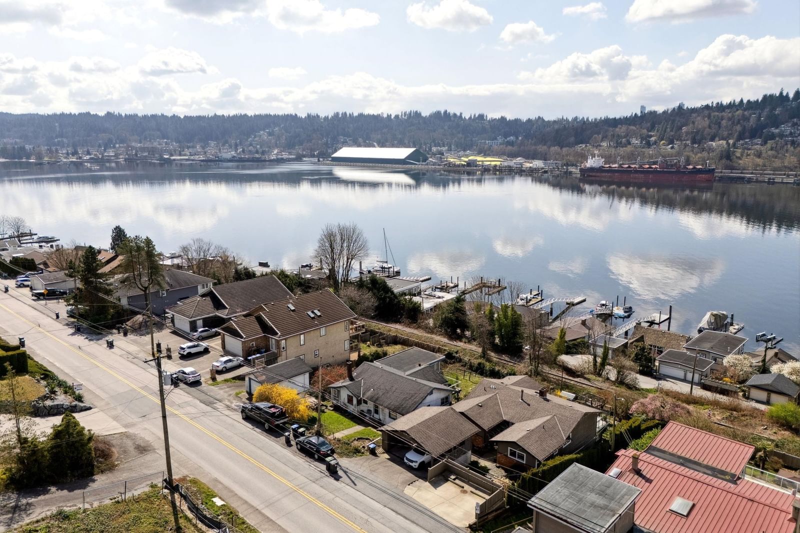 Listing Image 9