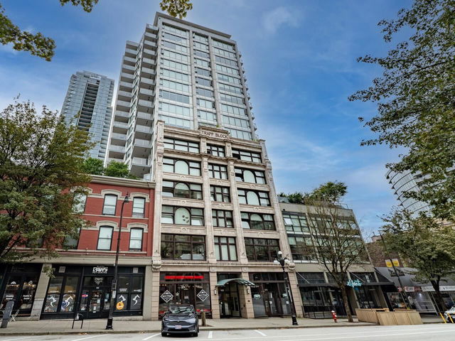 304 - 668 Columbia Street