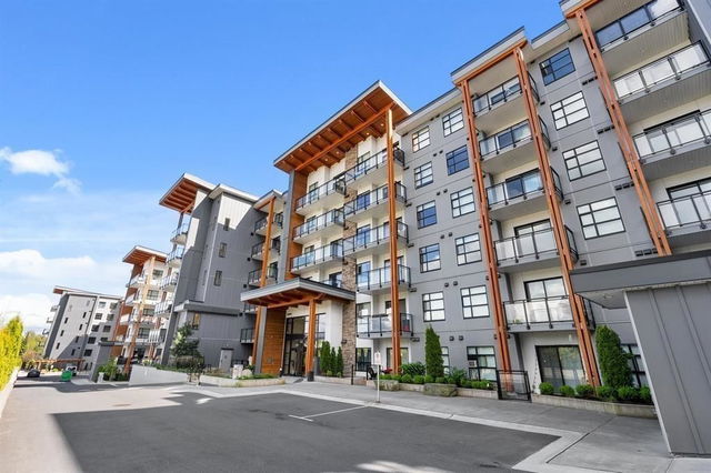 211 - 6950 Nicholson Road