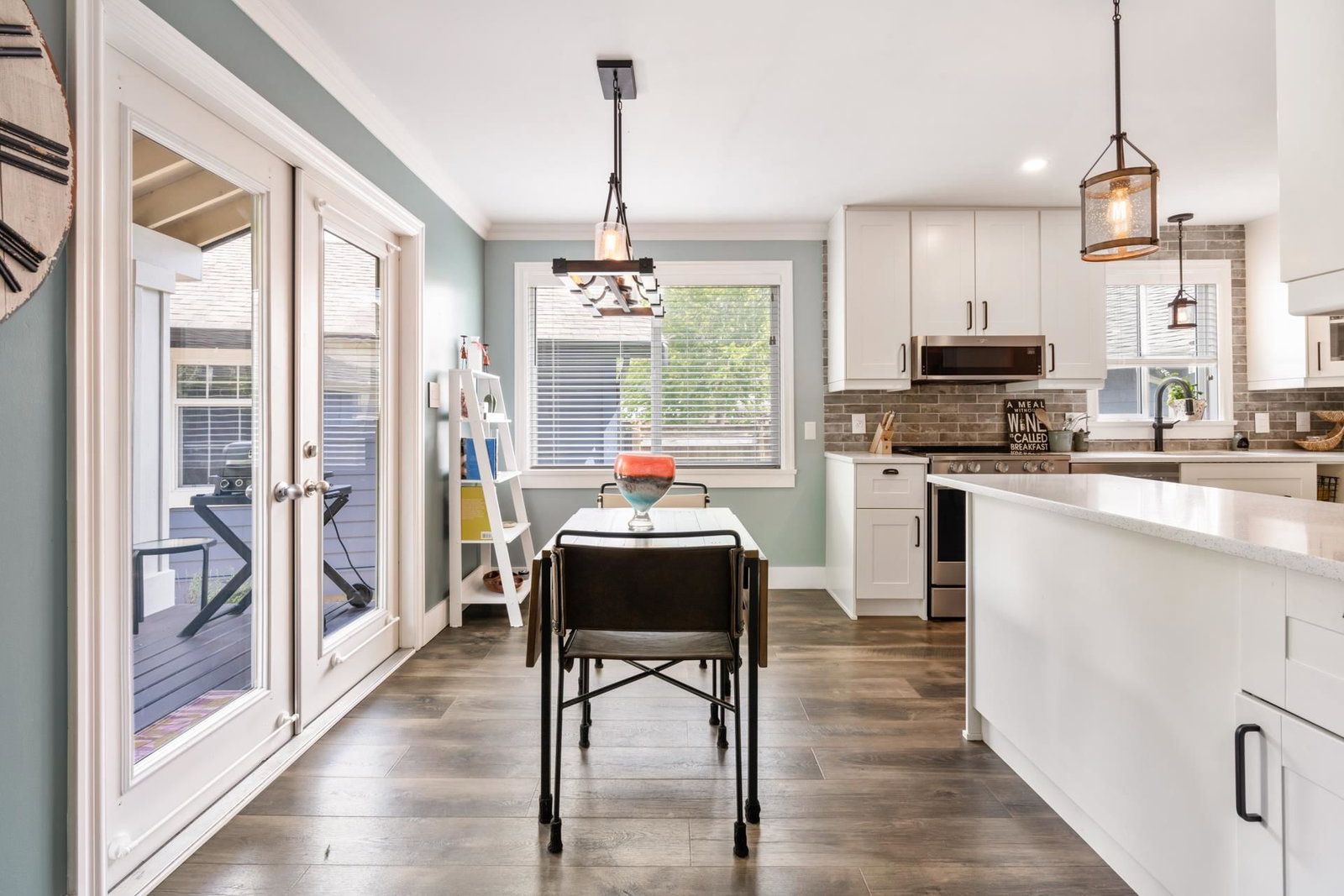 Listing Image 15