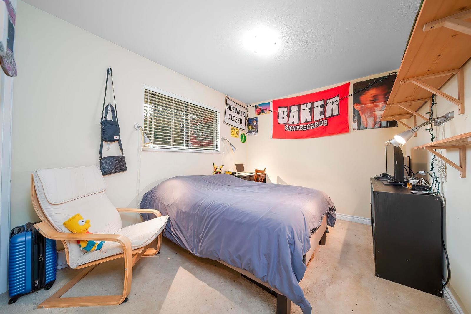 Listing Image 14