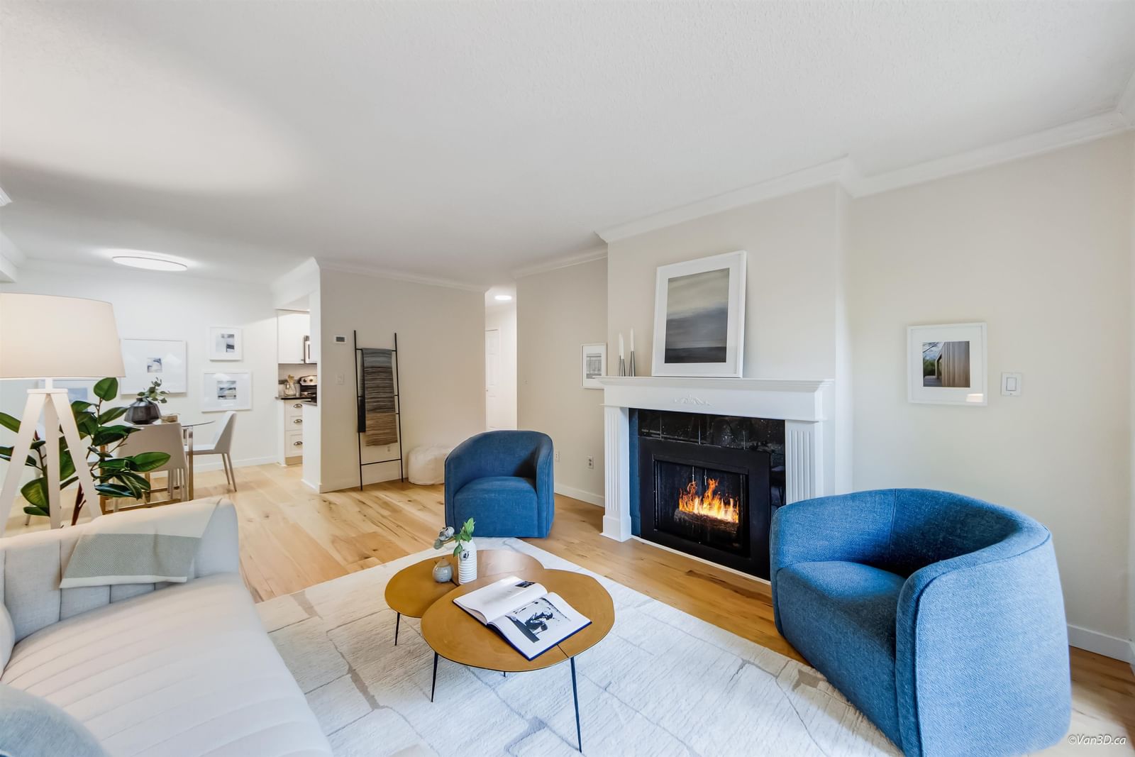 Listing Image 3