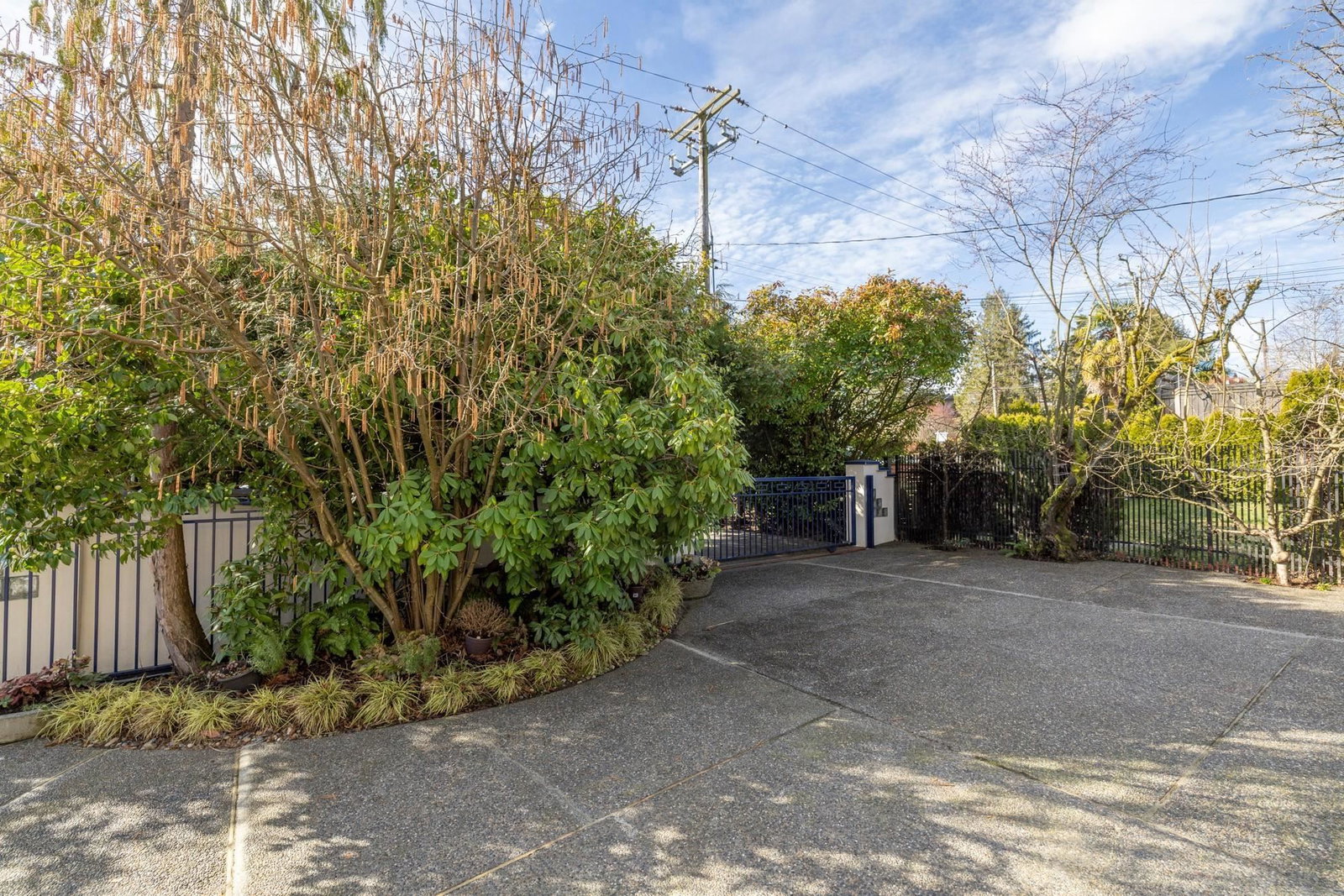 Listing Image 28