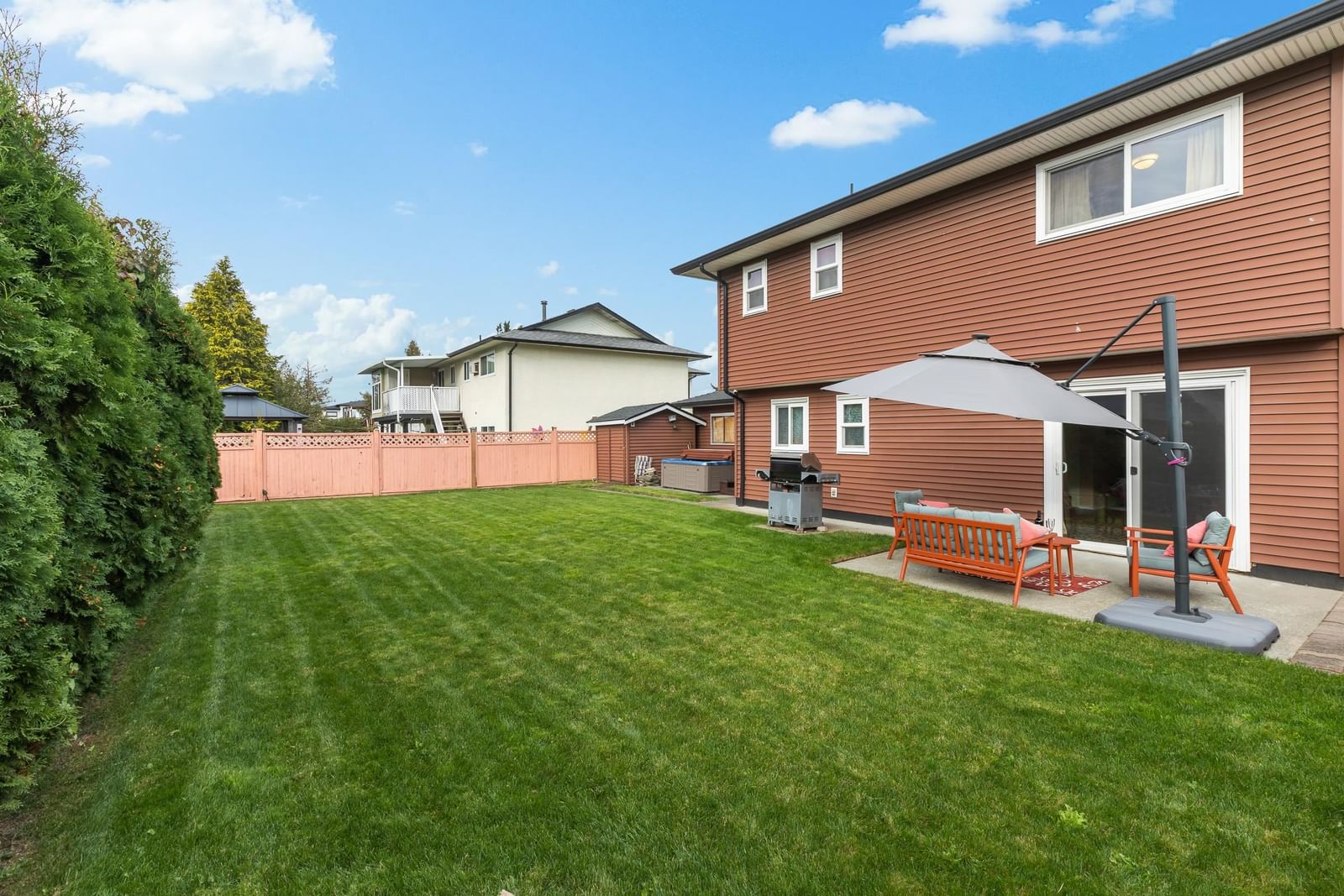 Listing Image 10