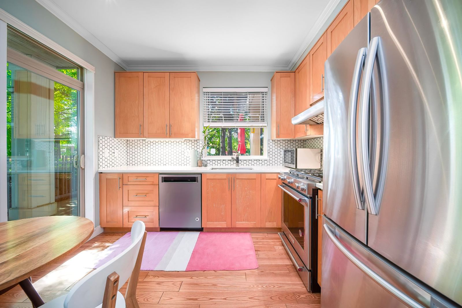 Listing Image 9