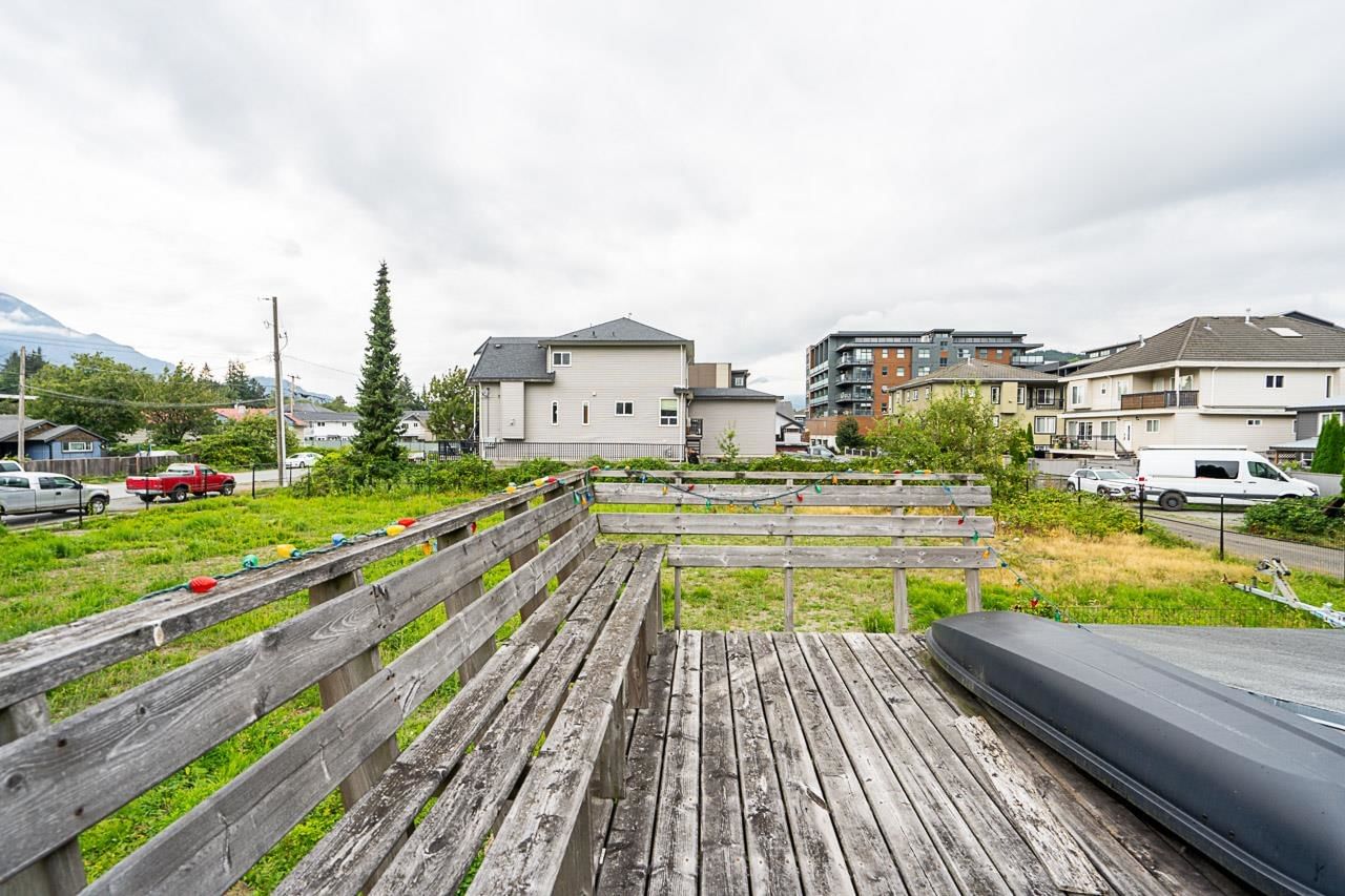 Listing Image 22