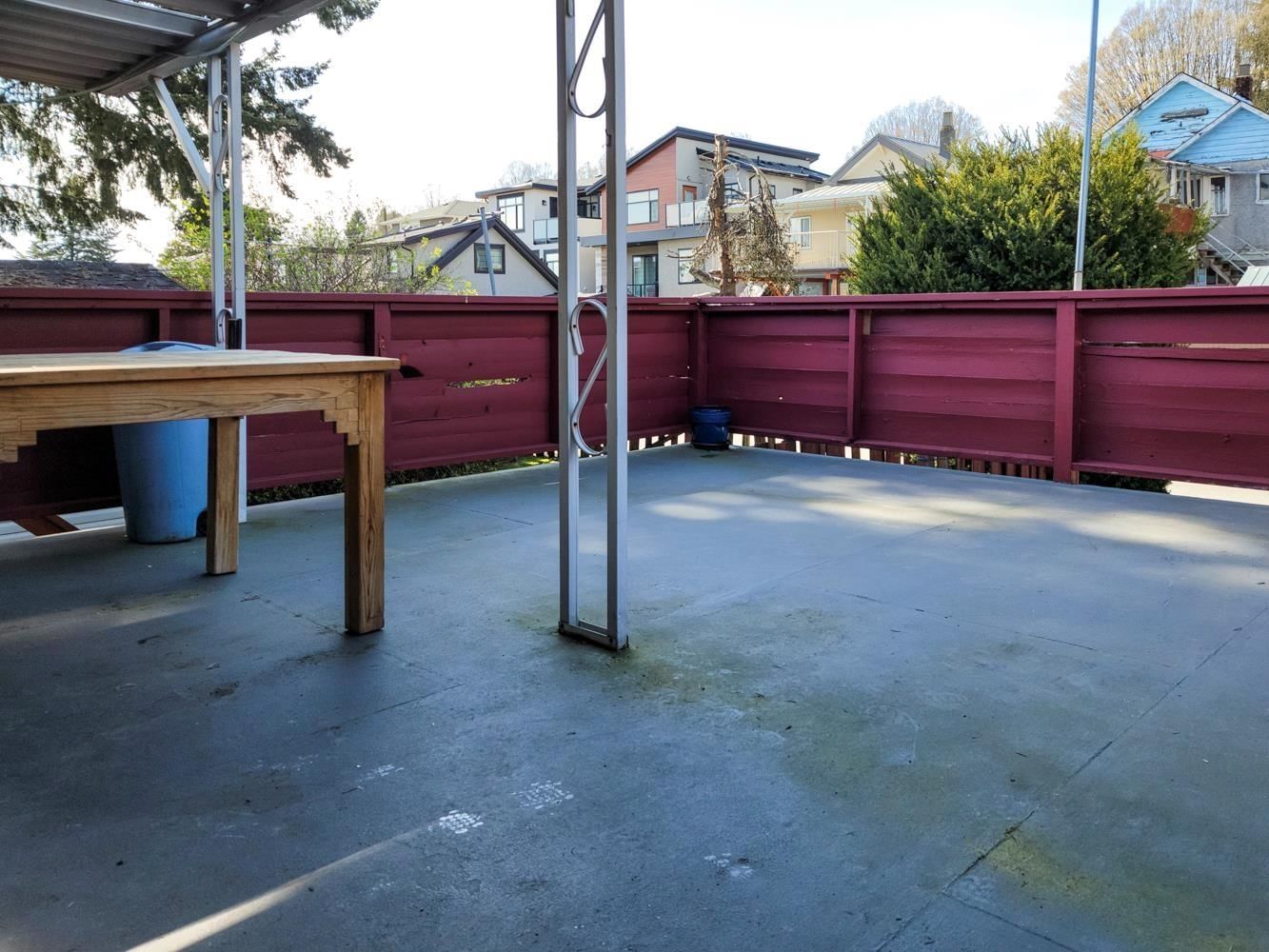 Listing Image 18