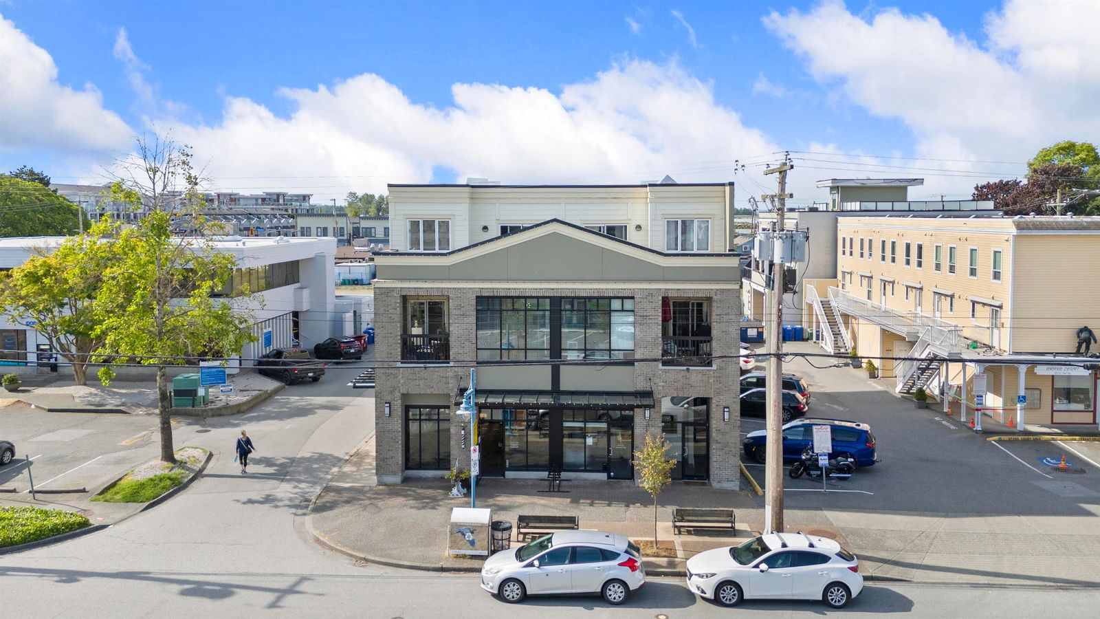 Listing Image 36