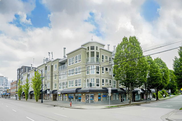 303 - 4989 Duchess Street