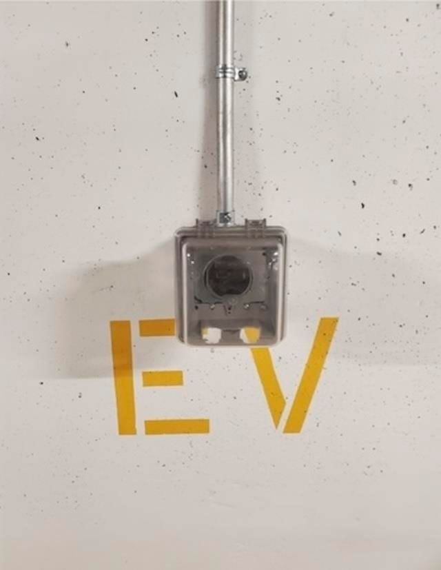 Listing Image 32