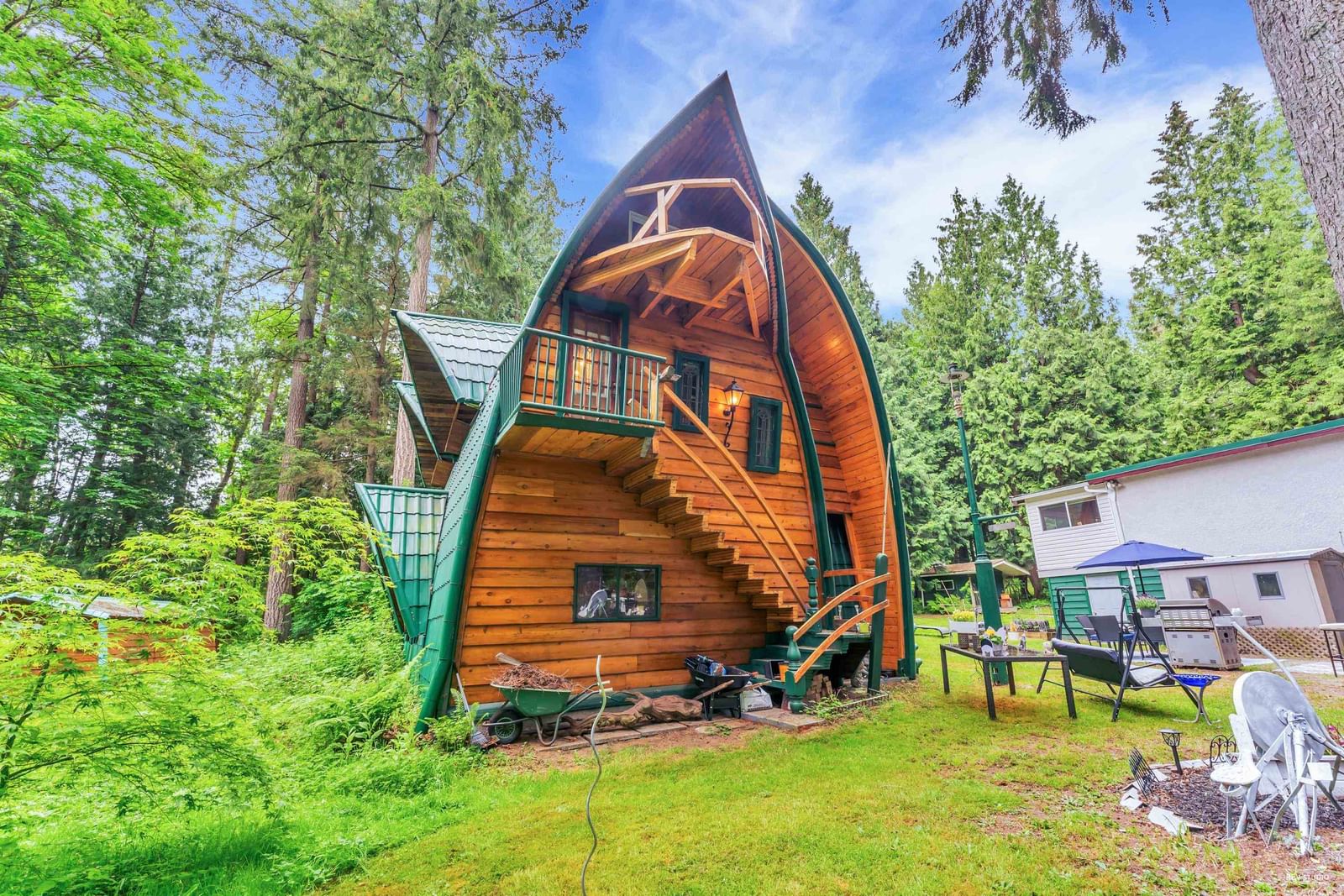 Listing Image 10