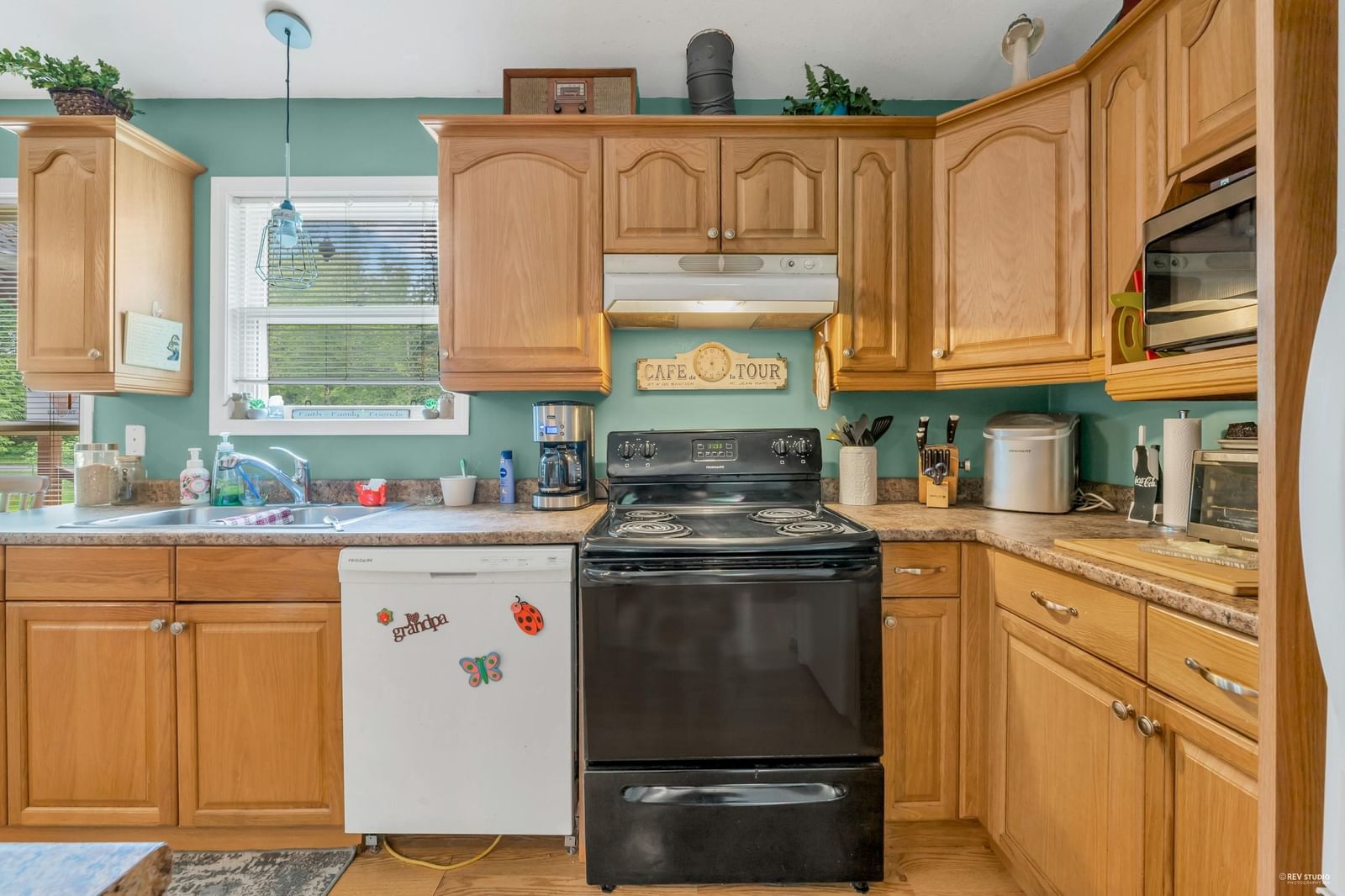 Listing Image 22