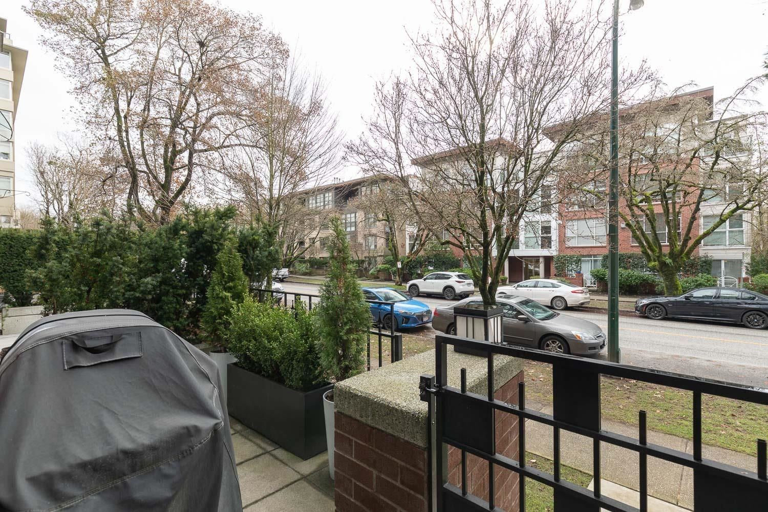 Listing Image 22