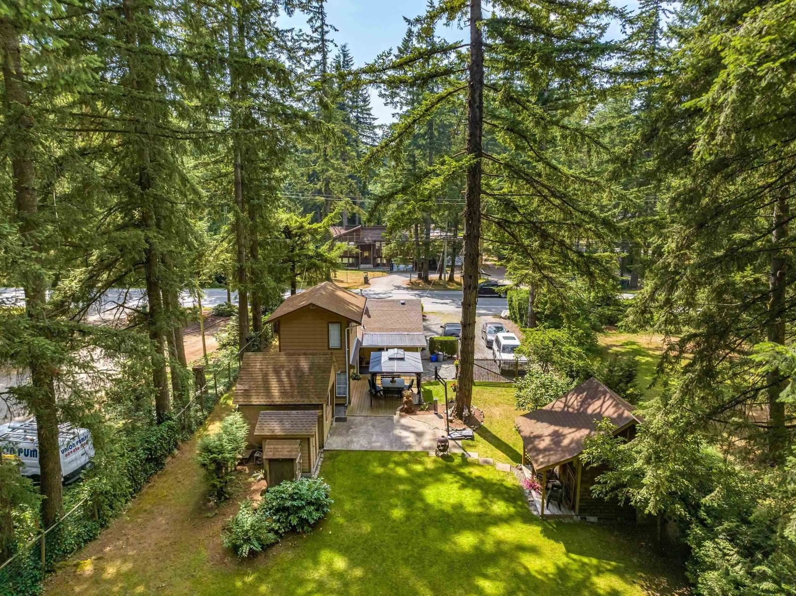 Listing Image 9